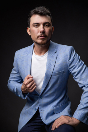 VIVI FEIJÓ – Reflexos da realeza